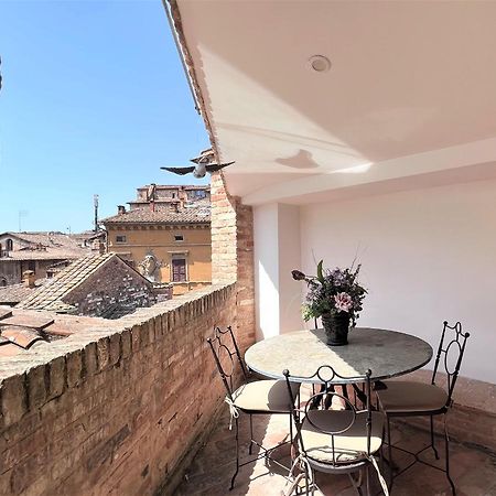 Il Terrazzo Di Tolomei เซียนา ภายนอก รูปภาพ